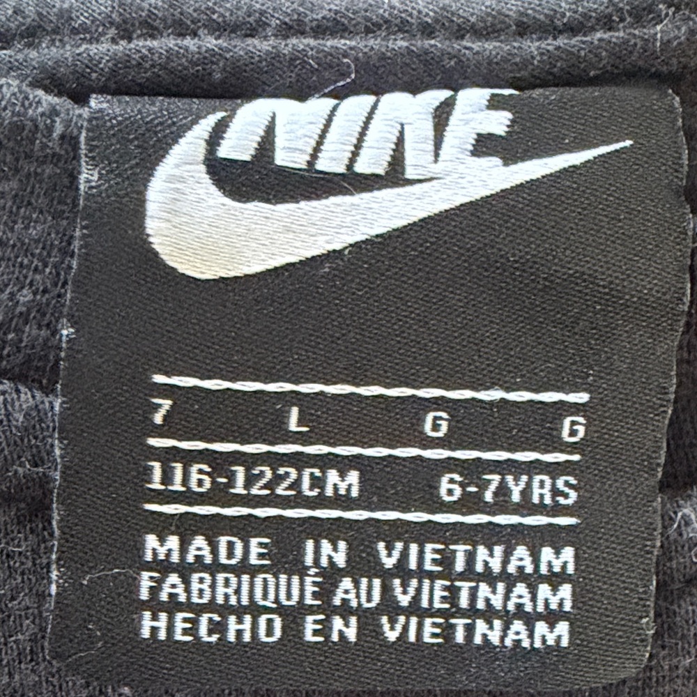 Nike Kids Black 'Just Do It' Sweatshirt - Picture 2 of 3